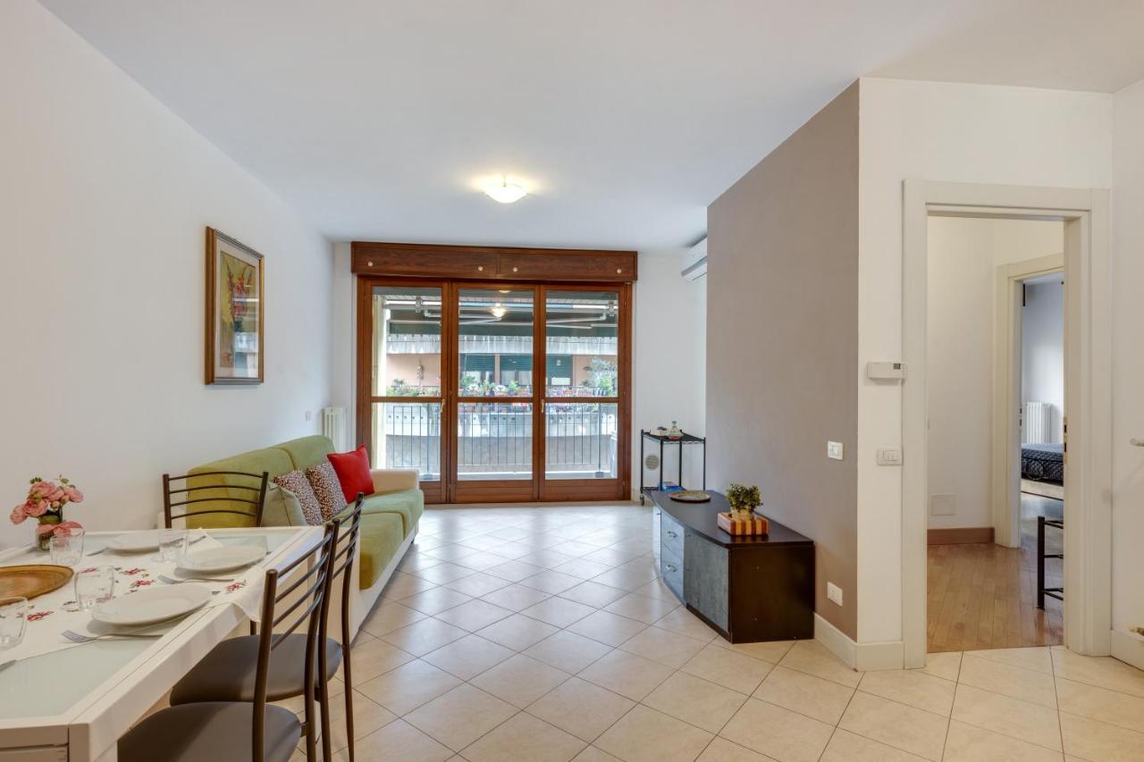 Il Broletto Apartment - Affitti Brevi Italia レッコ エクステリア 写真
